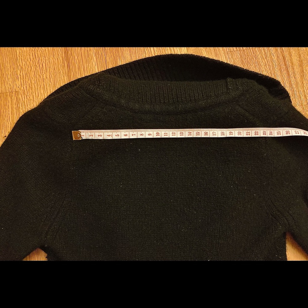 Banana Republic cardigan - Picture 13 of 14
